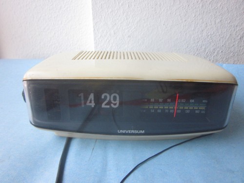 38998 klappzahlenuhr universum - 38998,