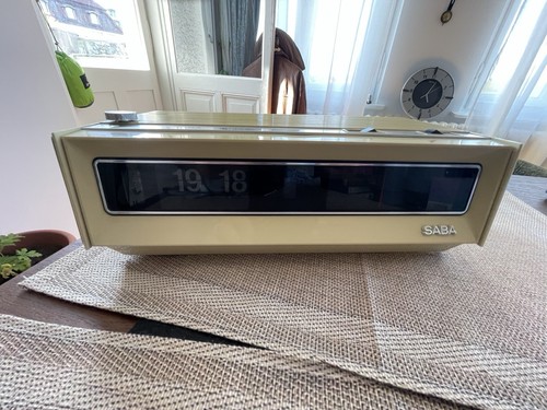 Saba klappzahlen uhr vintage - klappzahlen,