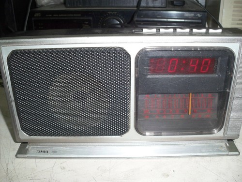 1968er sanwa 2010 radio uhr - 1968er,