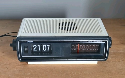 Klappzahlen radio wecker - radio-wecker, 70er